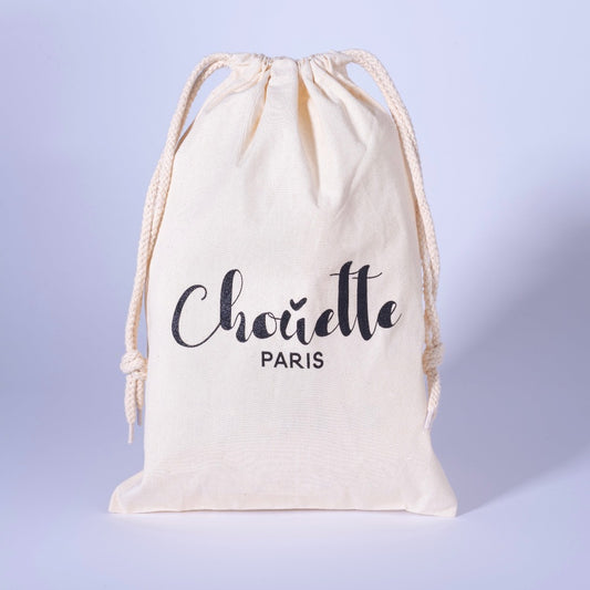 JOLI POCHON AVEC LE LOGO cHOUETTE